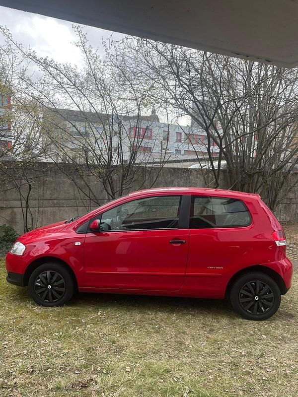 Usado VW Fox Refresh 60 HP (44 kW) 2009 Vermelho Citadino