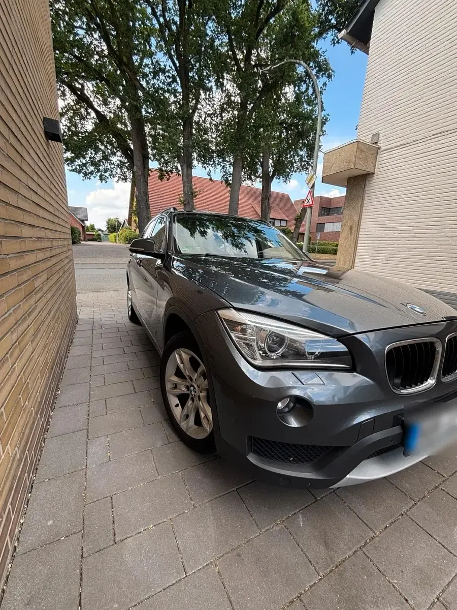 Gebraucht BMW X1 2013 Grau SUV