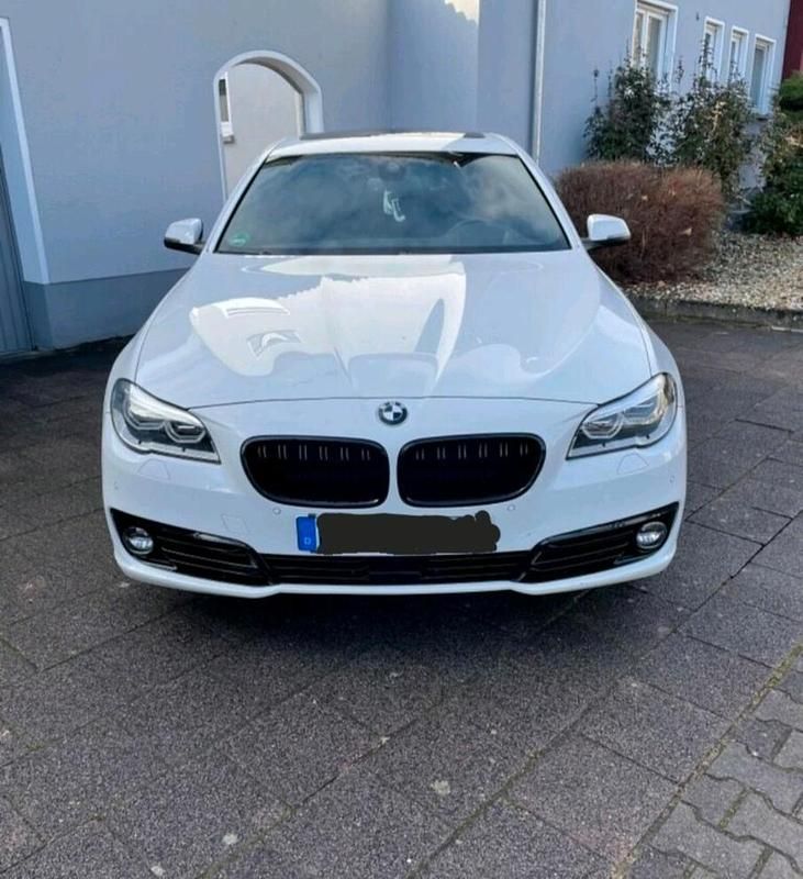 Weiß Gebraucht 2016 BMW 535 Luxury Line Limousine | 22.490 € (Fairer Preis) - Bild 1/4