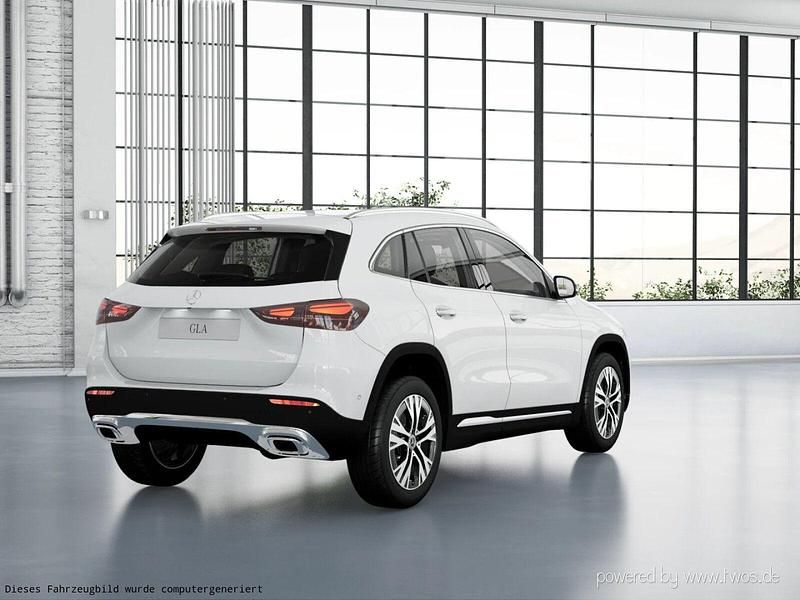 Gebraucht Mercedes GLA180 Advanced Plus 150 PS (110 kW) 2024 Weiß SUV