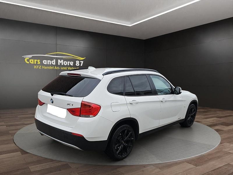 Gebraucht BMW X1 150 PS (110 kW) 2011 Weiß SUV