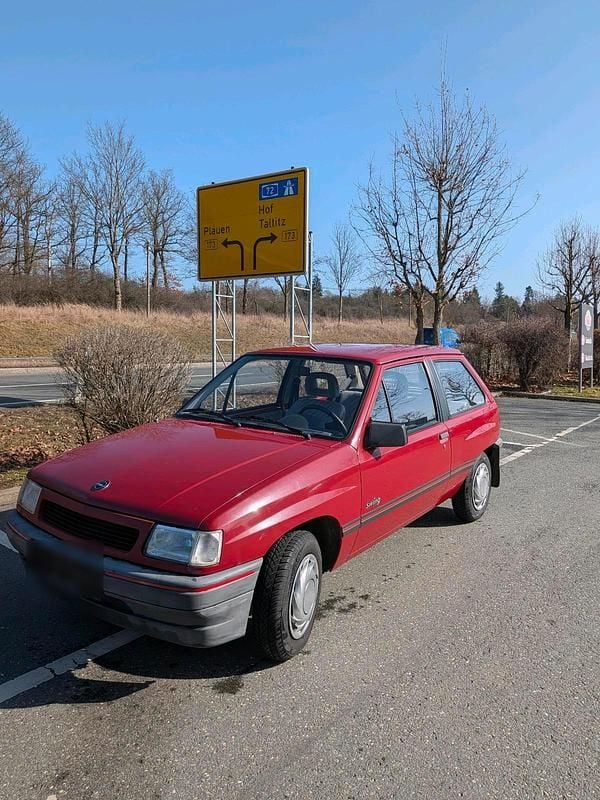 Gebraucht Opel Corsa Swing 45 PS (33 kW) 1991 Rot Kleinwagen