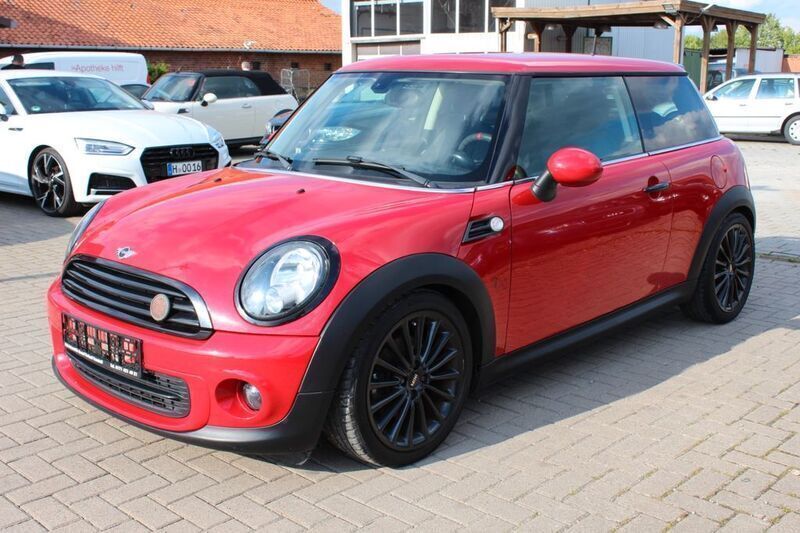 Rot Gebraucht 2013 Mini ONE Kleinwagen | 5.690 € (Teuer) - Bild 1/4