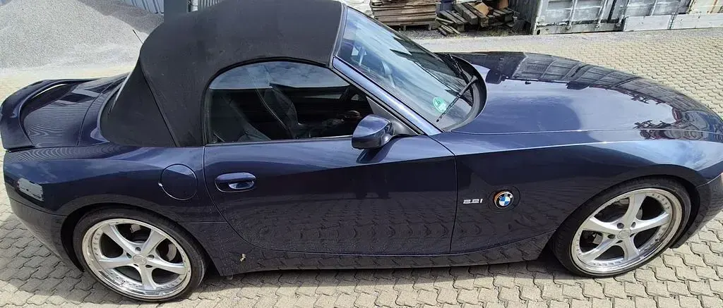 Gebraucht BMW Z4 Performance 170 PS (125 kW) 2004 Blau Cabrio