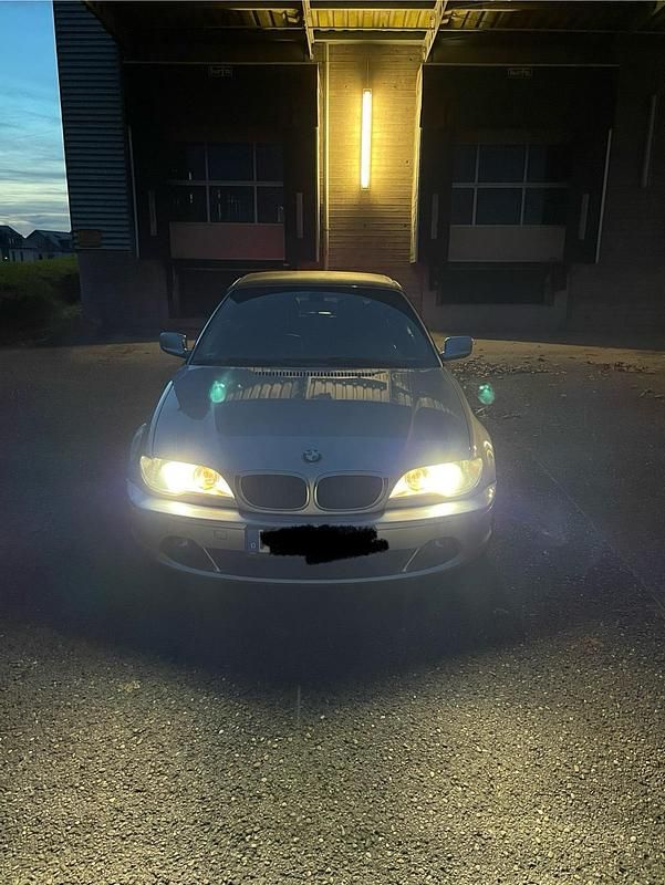 Silber Gebraucht 2004 BMW 318 Cabriolet Cabrio | 4.250 € (Superpreis) - Bild 1/4