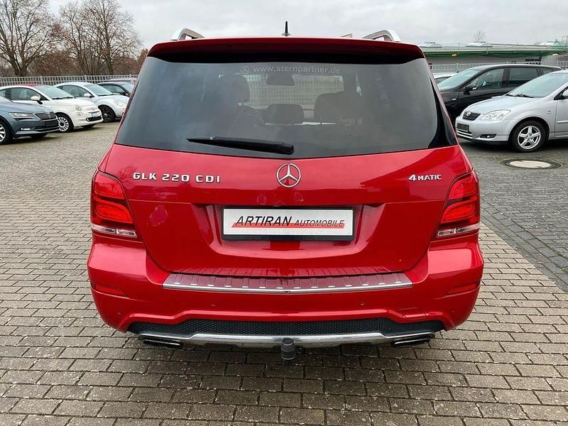 Gebraucht Mercedes GLK220 170 PS (125 kW) 2015 Rot SUV