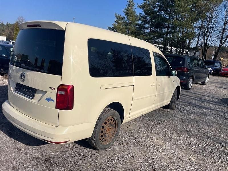 Gebraucht VW Caddy Maxi Comfortline 150 PS (110 kW) 2017 Beige Van / Kleinbus