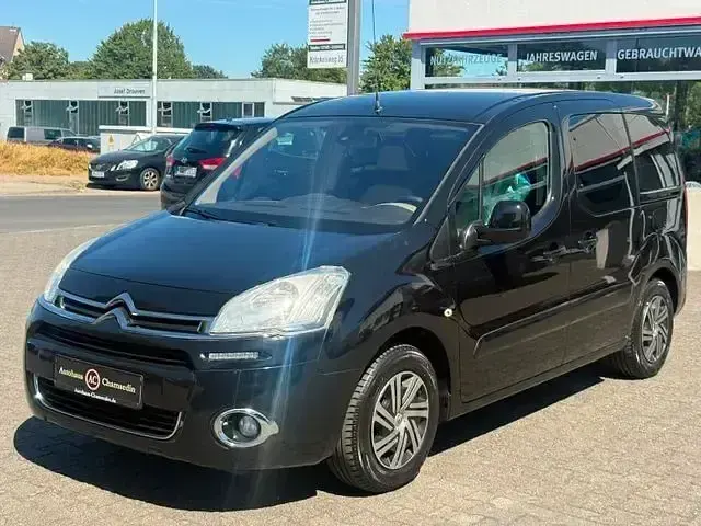 Gebraucht Citroën Berlingo SELECTION 131 PS (96 kW) 2013 Weiß Van / Kleinbus