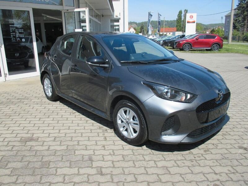 Grau Gebraucht 2025 Mazda 2 Center-Line Limousine | 21.590 € (Fairer Preis) - Bild 1/4