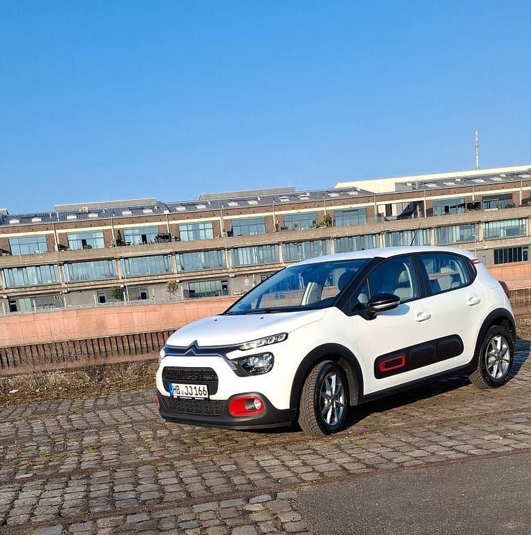 Gebraucht Citroën C3 Live 83 PS (61 kW) 2021 Weiß Kleinwagen