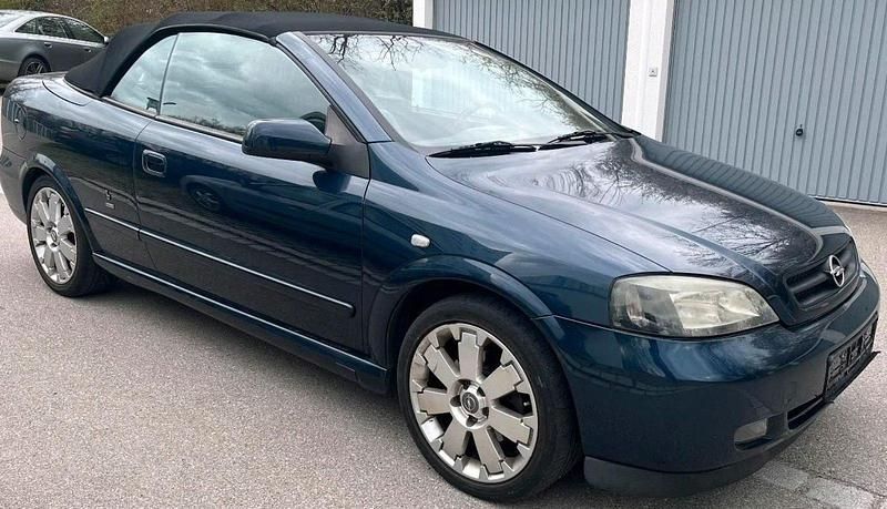 Blau Gebraucht 2002 Opel Astra Cabriolet Cabrio | 990 € (Superpreis) - Bild 1/4