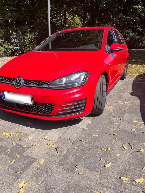 Rot Gebraucht 2016 VW Golf VII GTD Kombi | 14.990 € (Superpreis) - Bild 1/4