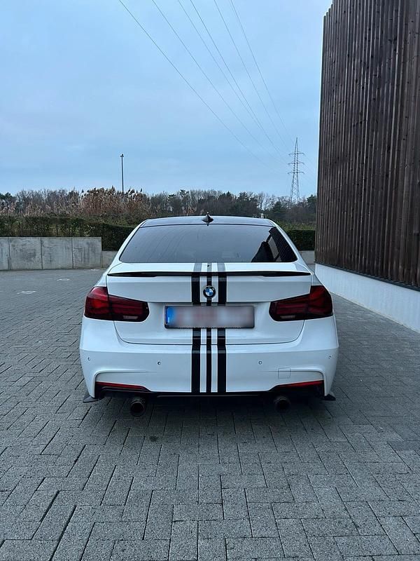 Gebraucht BMW 335 Performance 306 PS (225 kW) 2012 Weiß Limousine