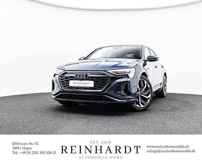 Plasmablau metallic Gebraucht 2024 Audi Q8 e-tron S-Line SUV | 58.230 € (Superpreis) - Bild 1/3