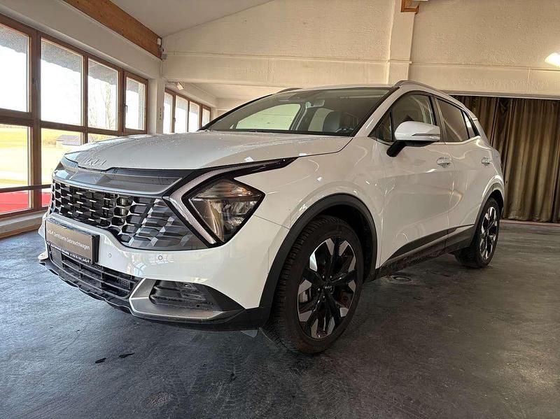 Gebraucht Kia Sportage 179 PS (131 kW) 2022 Carraraweiss SUV