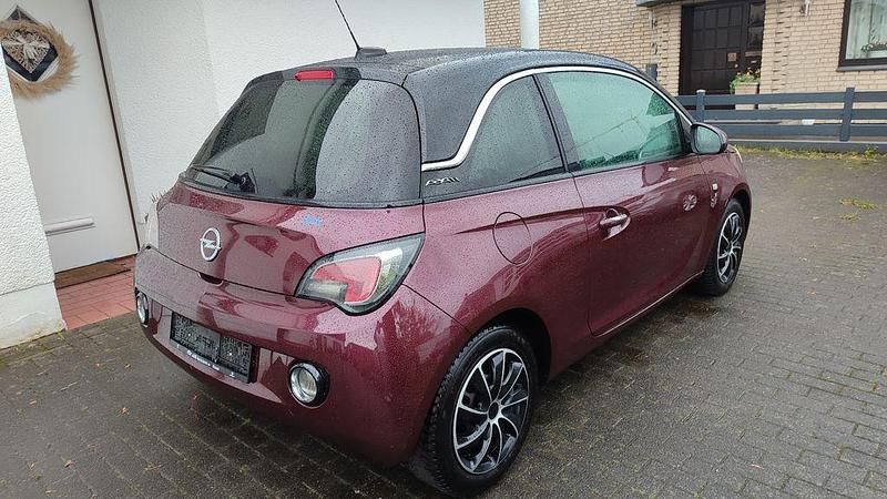 Gebraucht Opel Adam Unlimited 87 PS (63 kW) 2016 Rot Kleinwagen