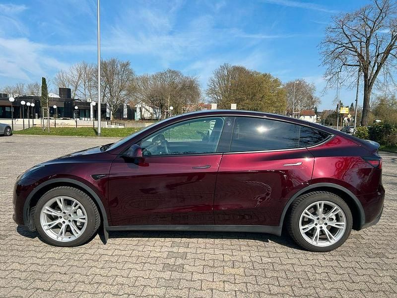 Gebraucht Tesla Model Y Long Range AWD 378 kW (514 PS) 2023 Rot SUV