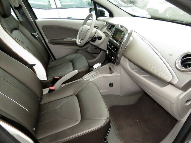 Gebraucht Renault Zoe Bose Edition 67 kW (92 PS) 2017 Grau Kleinwagen