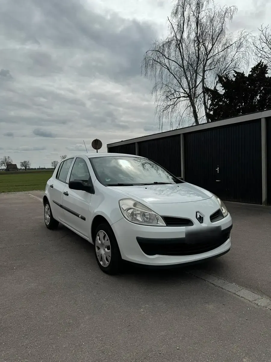 Gebraucht Renault Clio 75 PS (55 kW) 2008 Weiß Kleinwagen