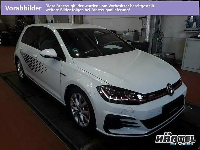 Gebraucht VW Golf VII GTI 245 PS (180 kW) 2019 Oryxweiã perleffekt (weiss) Kleinwagen