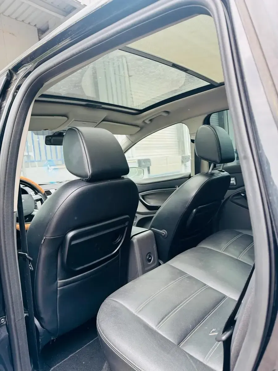 Gebraucht Ford Kuga 140 PS (102 kW) 2012 Schwarz SUV