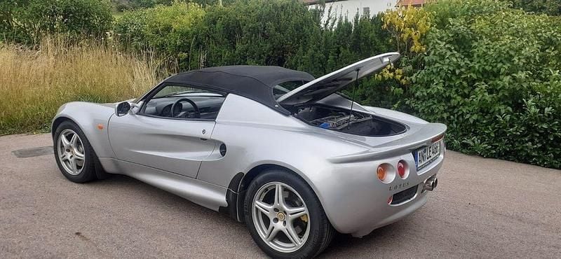 Silber Gebraucht 1999 Lotus Elise Cabrio | 24.000 € (Fairer Preis) - Bild 1/4