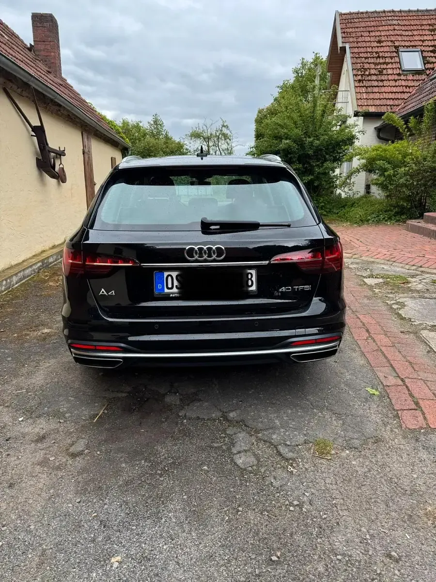 Usata Audi A4 190 CV (139 kW) 2019 Nero Station wagon