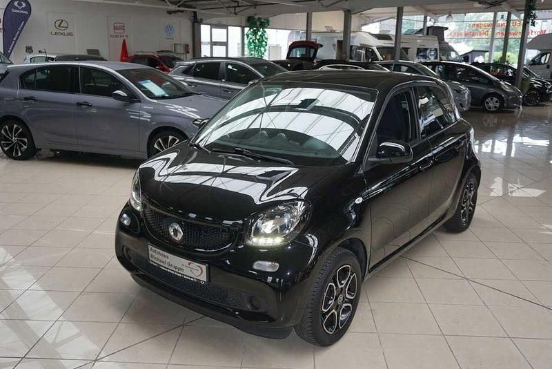 Schwarz Gebraucht 2017 Smart ForFour Prime Limousine | 11.900 € (Guter Preis) - Bild 1/4