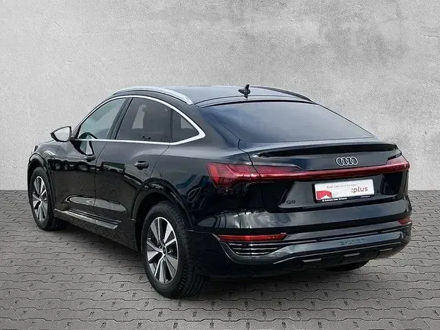Gebraucht Audi Q8 e-tron Advanced 300 kW (408 PS) 2023 Schwarz SUV