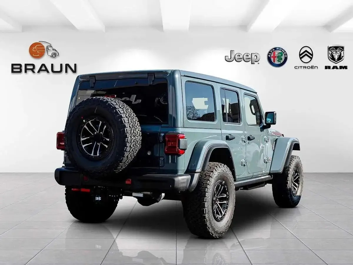 Neu Jeep Wrangler Rubicon 290 PS (213 kW) 2026 Grau SUV