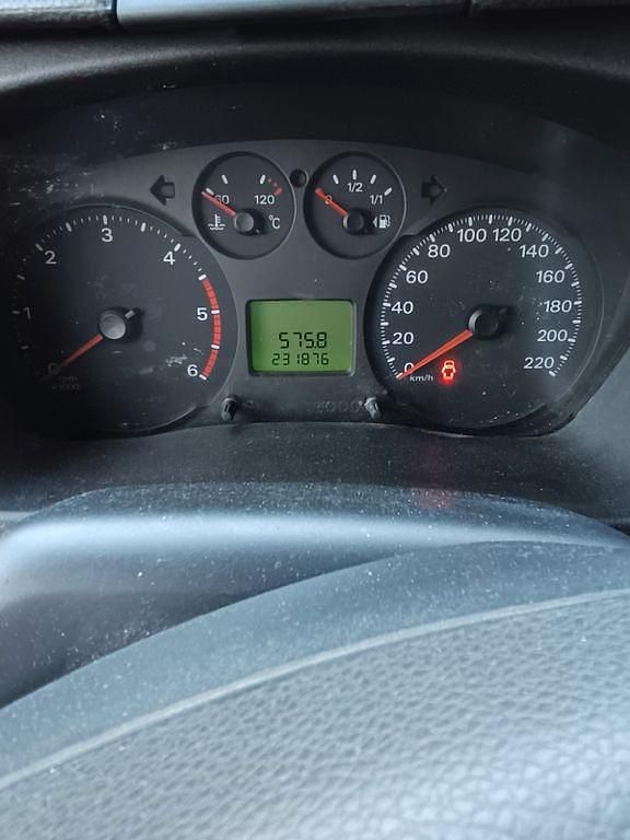 Gebraucht Ford Transit 101 PS (74 kW) 2012 Weiß Limousine