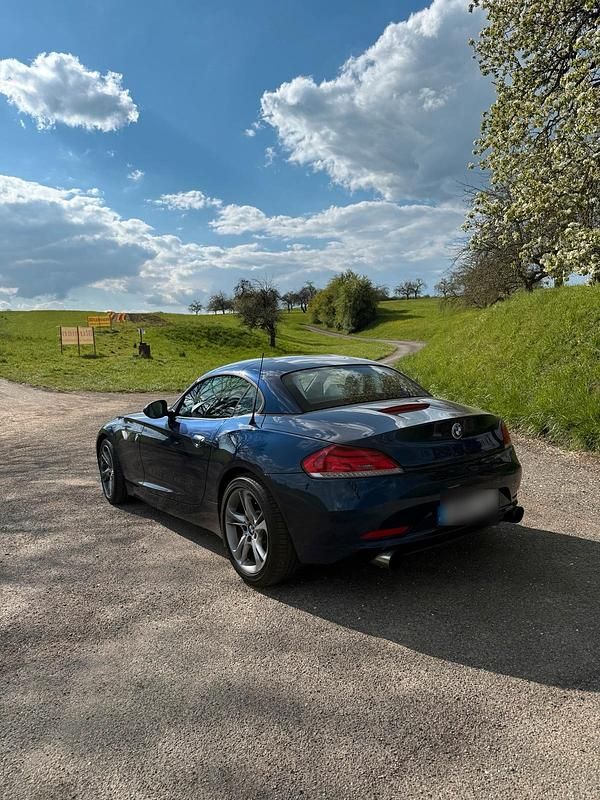 Second-hand BMW Z4 306 CP (225 kW) 2009 Albastru Cabrio