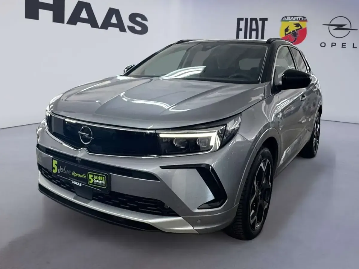 Gebraucht Opel Grandland X Ultimate 131 PS (96 kW) 2025 Grau SUV