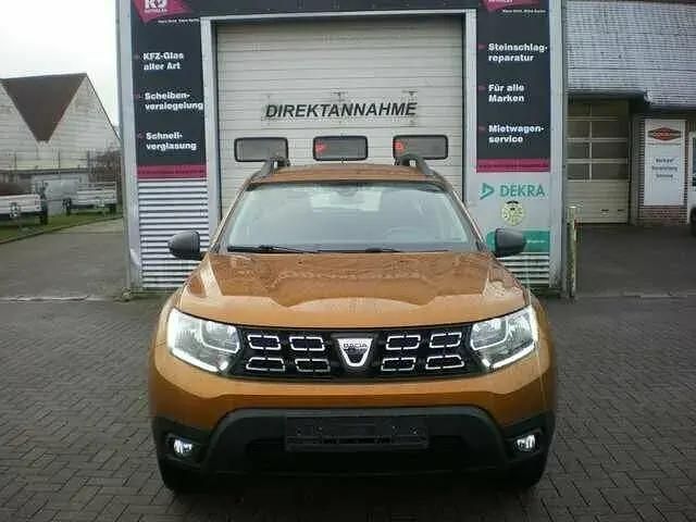 Gebraucht Dacia Duster Comfort 125 PS (91 kW) 2018 Atacamaorange SUV