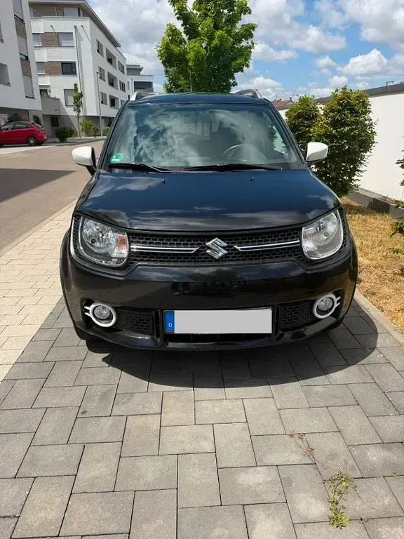 Gebraucht Suzuki Ignis Comfort 90 PS (66 kW) 2018 Schwarz SUV