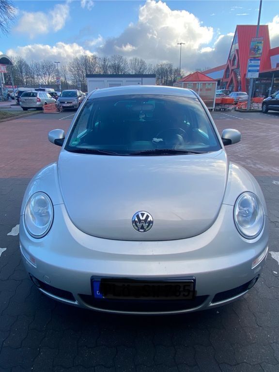 Gold Gebraucht 2009 VW Beetle Kleinwagen | 5.450 € (Etwas zu teuer) - Bild 1/4