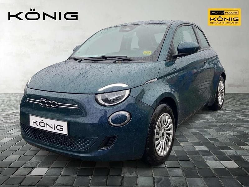 Ozean grün (5ce) Gebraucht 2023 Fiat 500e Kleinwagen | 23.499 € (Fairer Preis) - Bild 1/4