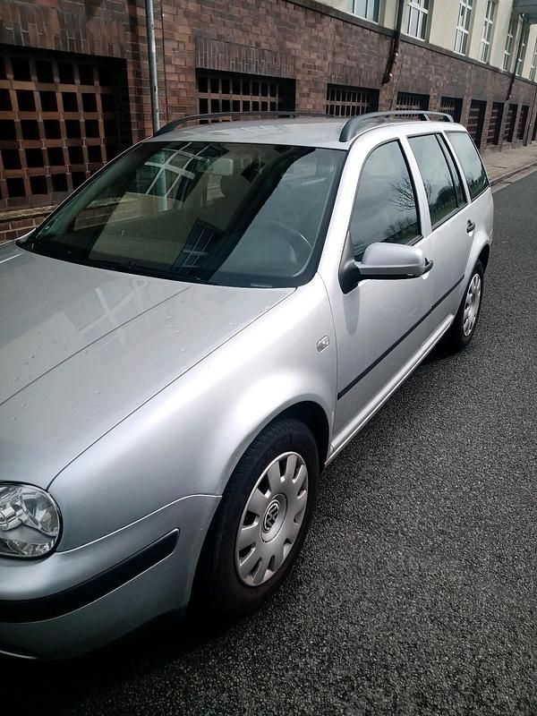 Gebraucht VW Golf IV 75 PS (55 kW) 2004 Silber Kombi