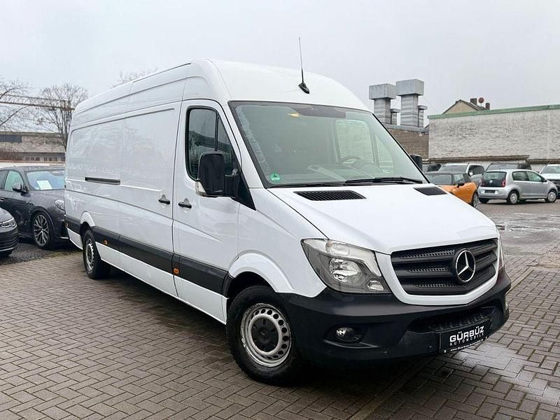 Gebraucht Mercedes Sprinter 143 PS (105 kW) 2018 Arktikweiss Van