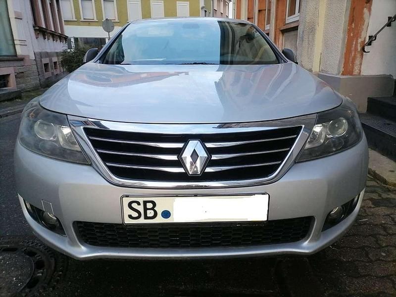 Gebraucht Renault Latitude 173 PS (127 kW) 2011 Silber Limousine