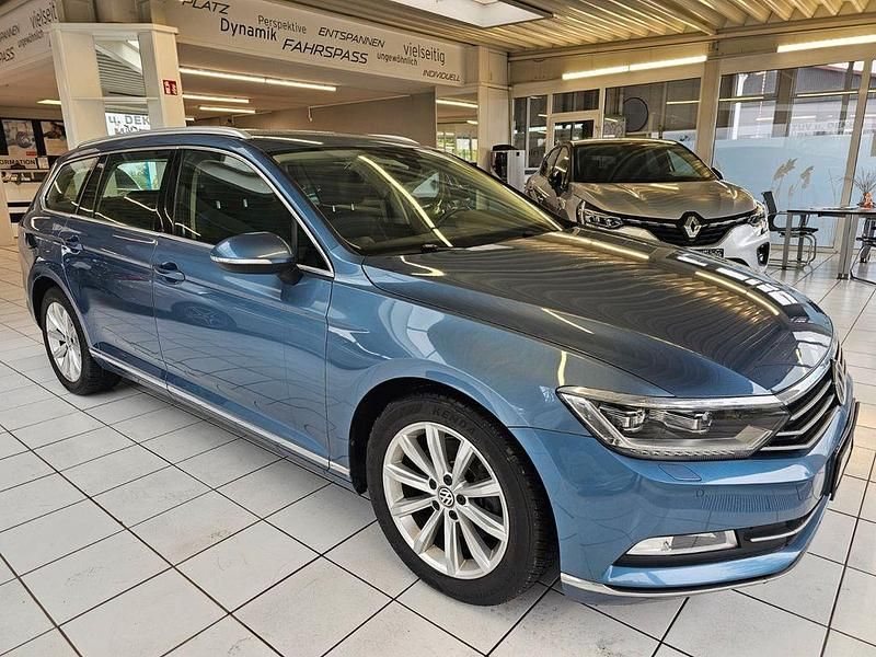 Blau Gebraucht 2016 VW Passat Highline Kombi | 13.490 € (Fairer Preis) - Bild 1/4