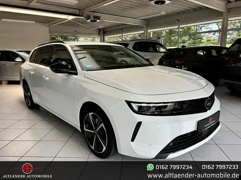 Gebraucht Opel Astra Elegance 131 PS (96 kW) 2024 Weiß Kleinwagen