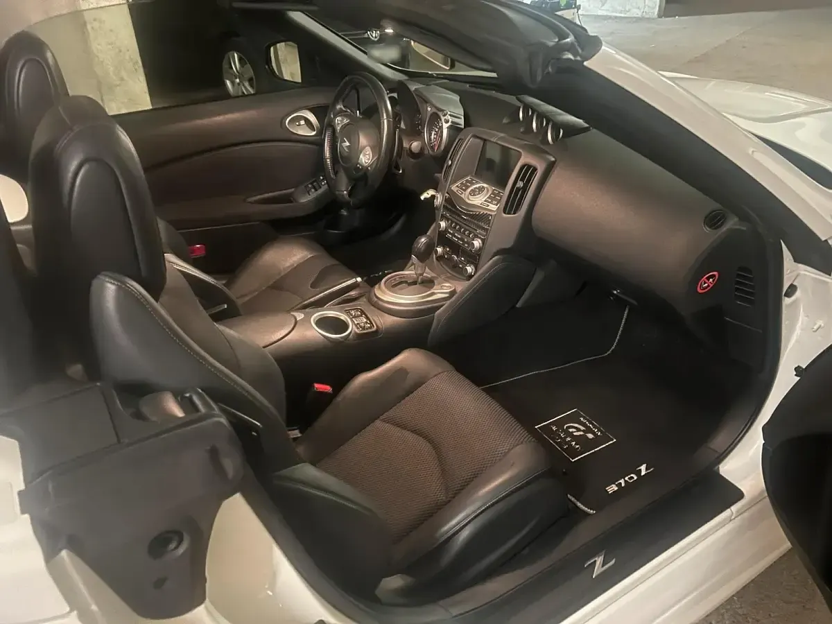 Gebraucht Nissan 370Z 328 PS (241 kW) 2016 Weiß Cabrio