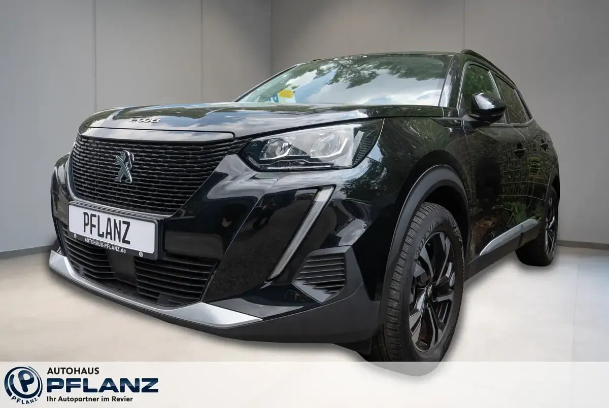 Gebraucht Peugeot e-2008 Allure 100 kW (136 PS) 2021 SUV