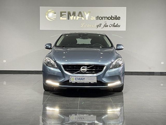 Gebraucht Volvo V40 You! 150 PS (110 kW) 2014 Blau Kombi