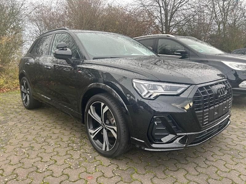 Gebraucht Audi Q3 S-Line 150 PS (110 kW) 2023 Schwarz SUV
