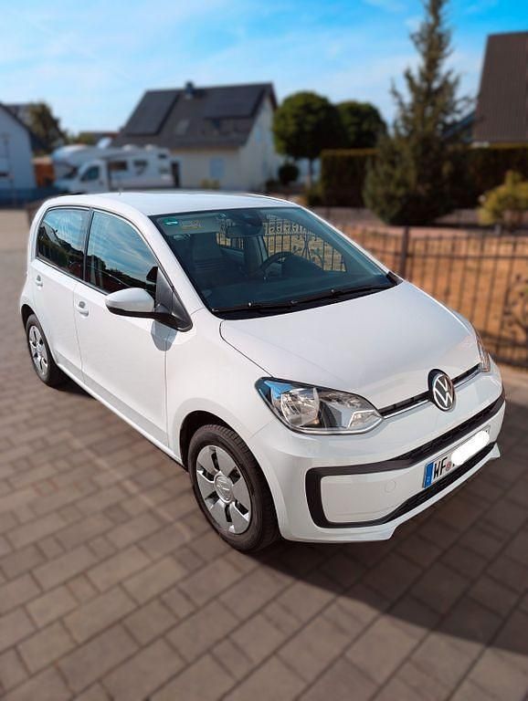Weiß Gebraucht 2020 VW up! Kleinwagen | 6.600 € (Guter Preis) - Bild 1/4