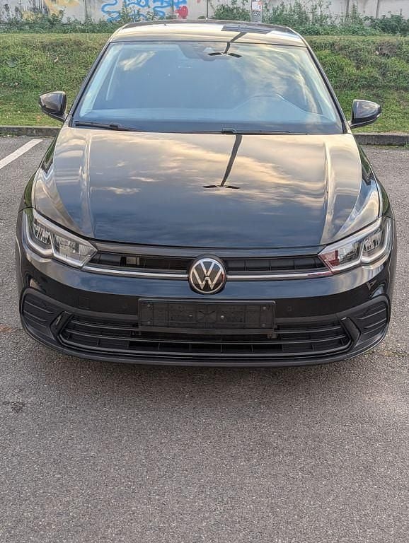 Schwarz Gebraucht 2023 VW Polo Life Limousine | 16.300 € (Superpreis) - Bild 1/4