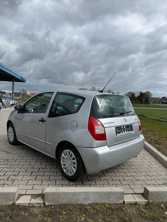 Gebraucht Citroën C2 Tonic 73 PS (53 kW) 2008 Grau Kleinwagen