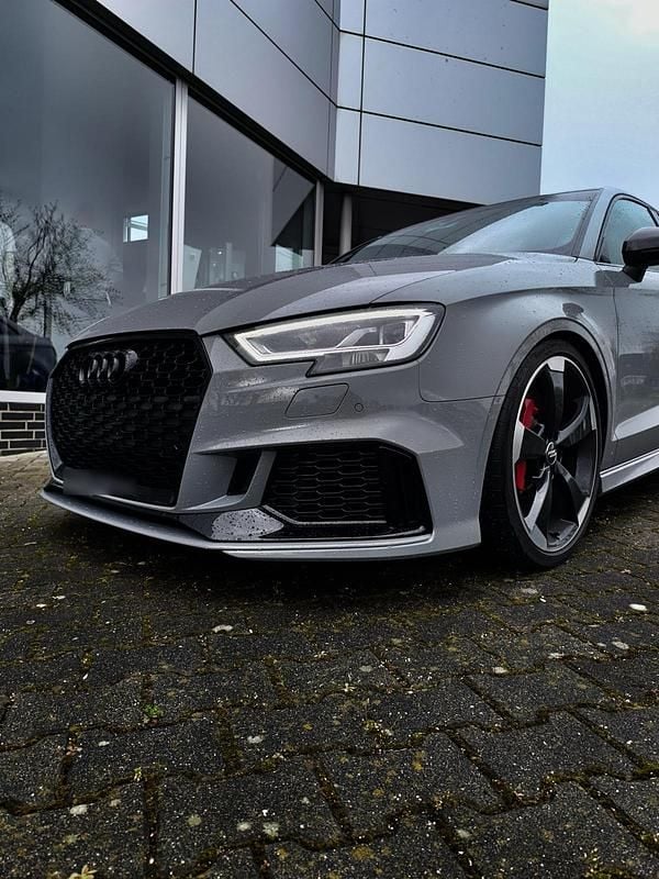Gebraucht Audi RS3 500 PS (367 kW) 2018 Grau Limousine